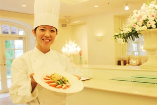 ザ・ナハテラス