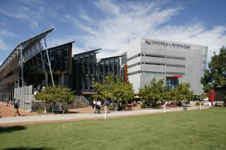 ユニバーシティ・オブ・ザ・サンシャイン・コースト