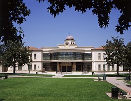 フラートン・カレッジ