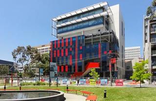 スインバーン・ユニバーシティ・オブ・テクノロジー